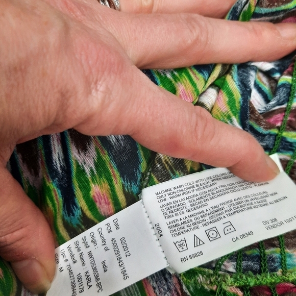 Nine West Jewel Tone Ruffle Layered Smocked Waist Tank Top Size Medium Women's - Picture 7 of 7